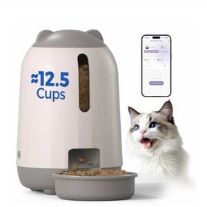 Papifeed Automatic Cat Feeder in White and Gray